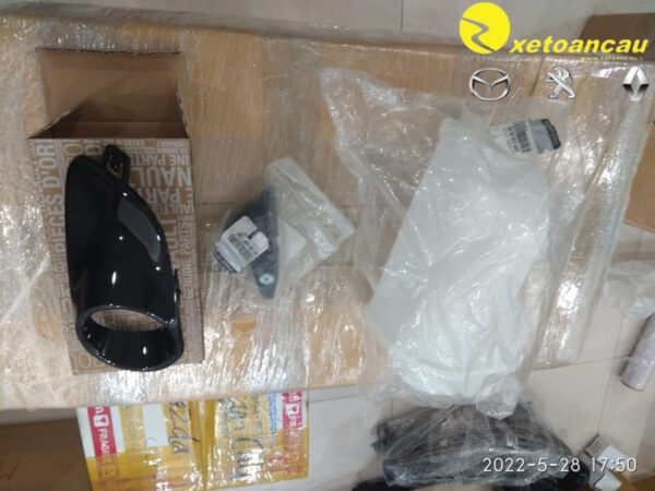 Bình nước rửa kính SM3 2010 FLUENCE GENUINE