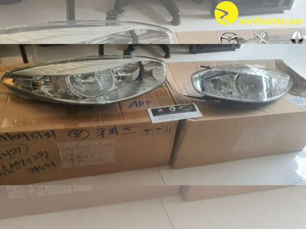 Đèn pha phải Samsung SM3 2018 mý đen