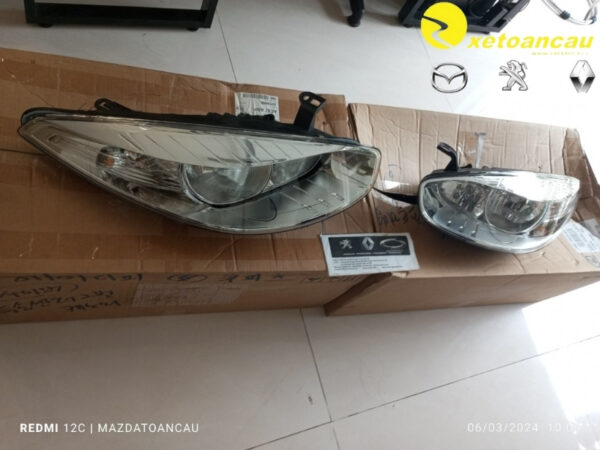 Đèn pha phải Samsung SM3 2018 mý đen