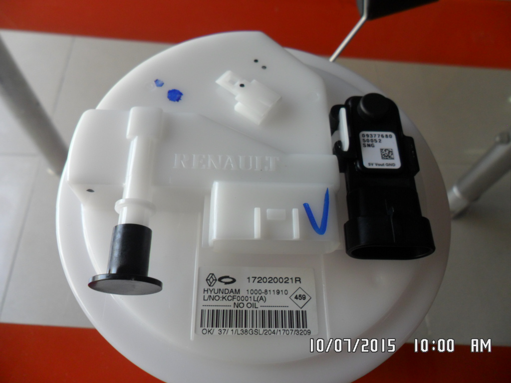 Bom xang lien Loc xang SM3 Fluence (2)