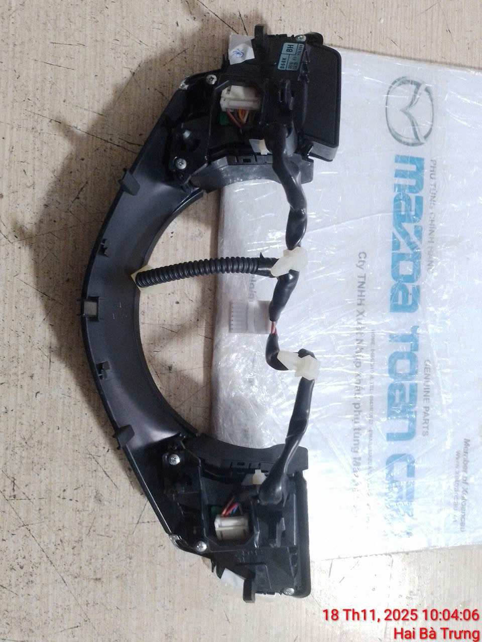 Cong tac vo lang nut an vo lang M3 2018FL (1)