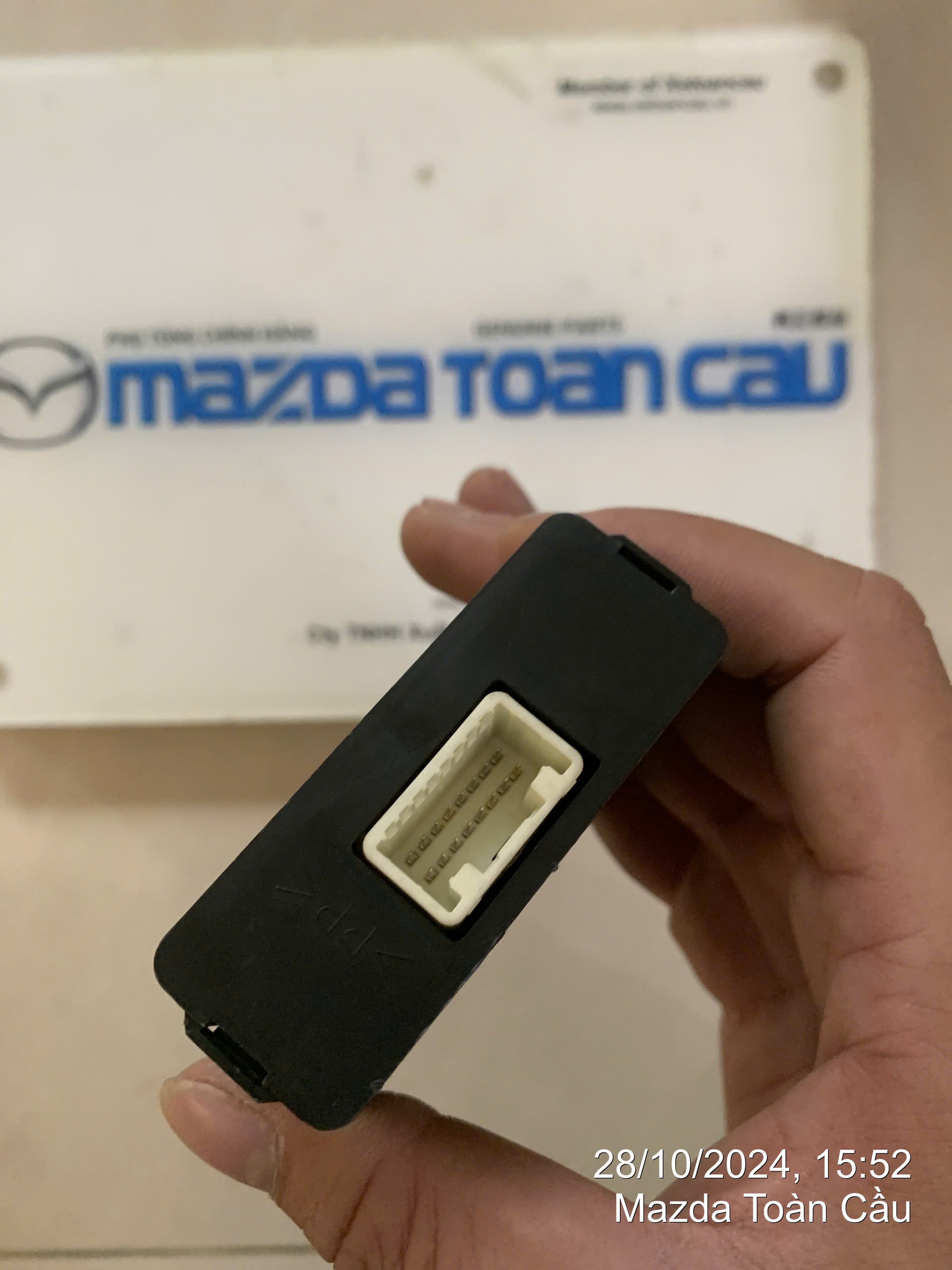 Hop dieu khien den pha CX5 2015 KD54 (3)